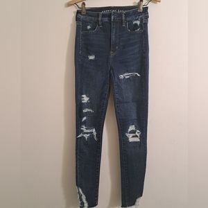 American Eagle size 2 jeans.